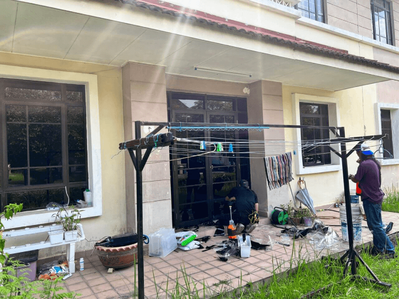 THE BEST QUALITY HOUSE TINTED SALAK SELATAN